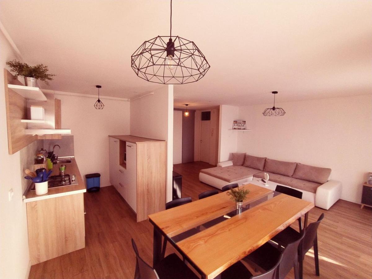 Apartment Tramonto Stoja Пула Экстерьер фото